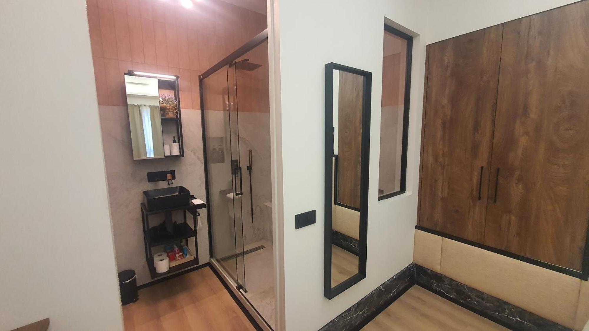 Retiro Studio Мадрид Екстериор снимка