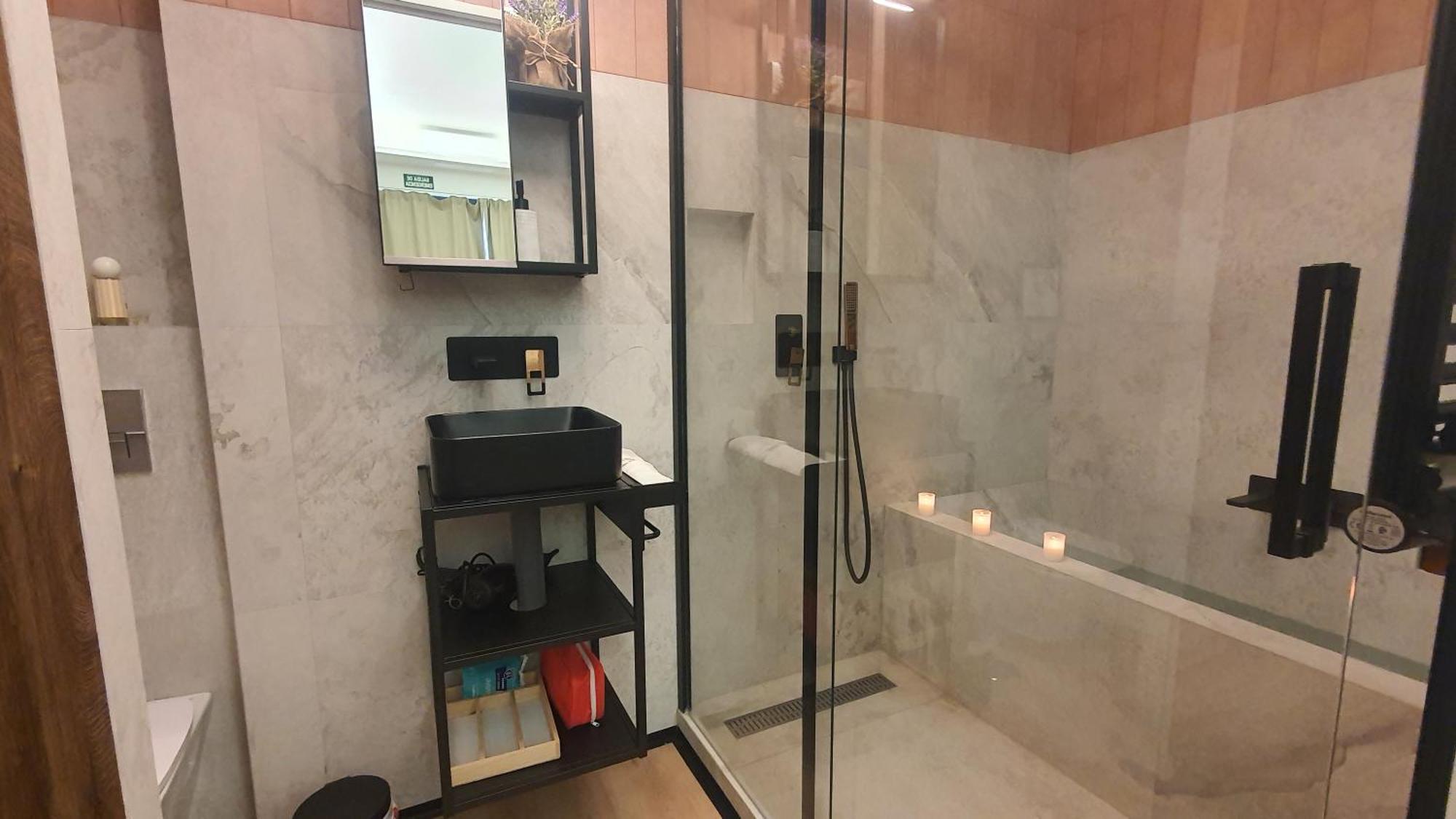 Retiro Studio Мадрид Екстериор снимка